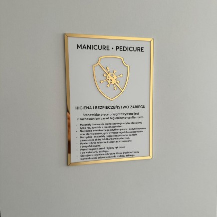 Tabliczka informacyjna – Manicure i pedicure, na taśmę 3M VHB, biało-złota